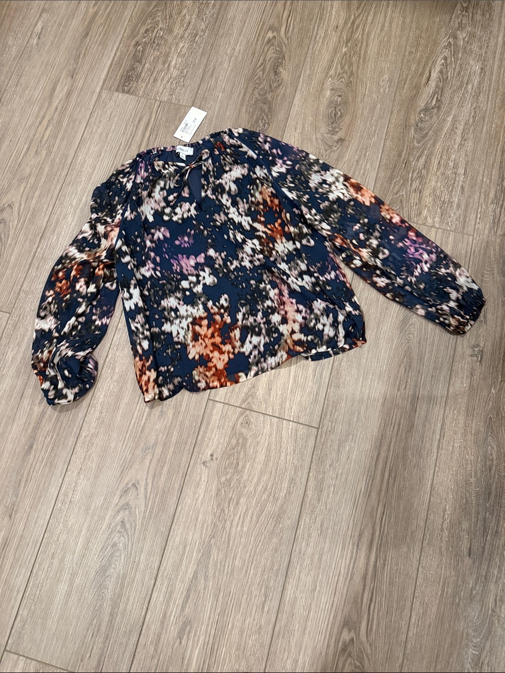 Evereve Navy Multi Floral Keyhole Blouse